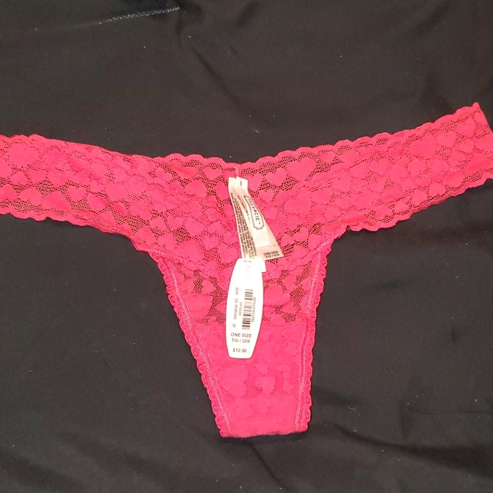 Panties (2) - Picture 3 of 4